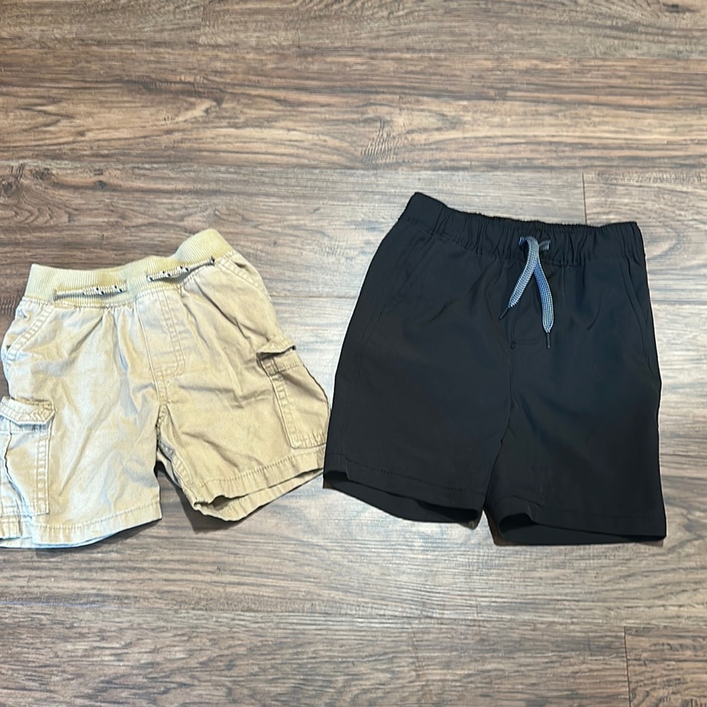Boys shorts. Size 2T. Gently worn.